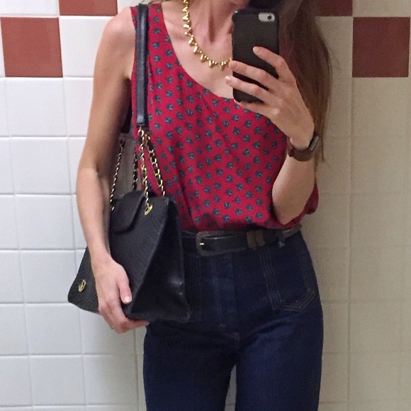 Guy Laroche quilted black leather bag with gold - Picture 11 of 16